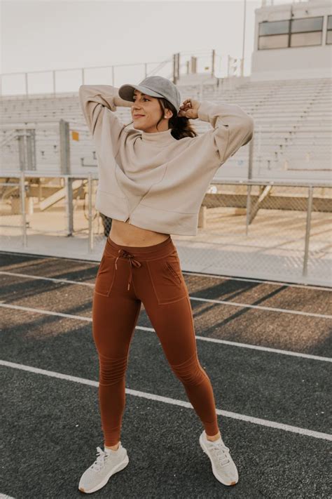 How To Style Athleisure Athleisure Outfits Athletic Outfits