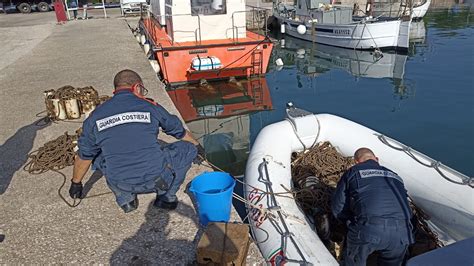 Pesca Illegale Al Circeo Sequestrati Attrezzi Illegali Latina Tu