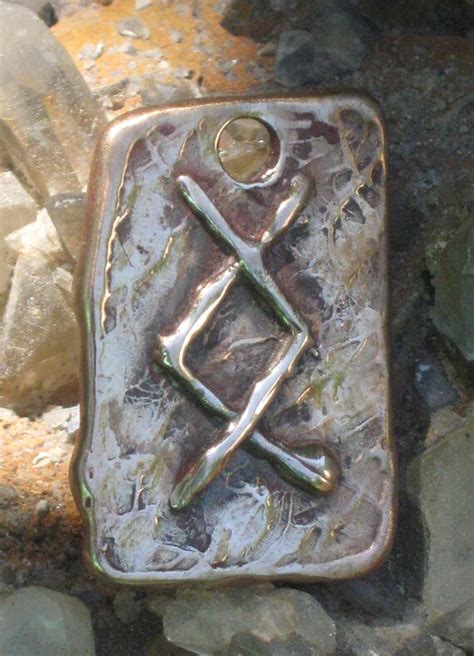Runeselder Futhark Bronze Rune Of Fertilityingwas Ing