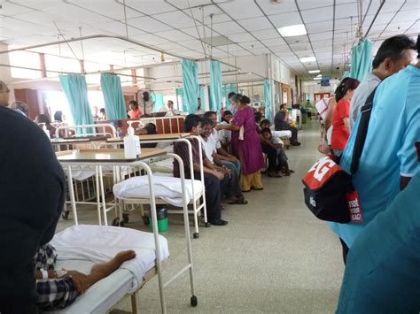 Boleh doctor cadangapkan pakar klinik swasta di lembah kelang sebab di hospital kerajaan temu janji 4 bulan sekali. Selamat datang ke Agensi Ramlah & Rosli: Kesesakan di ...