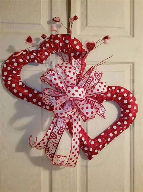 Popular Valentine Wreath Design Ideas For Front Door Decor Hoomcode