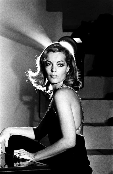 clichés vintage rares qui prouvent que Romy Schneider est une icône beauté éternelle Romy