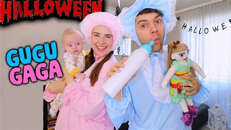 Ne Costumam In Bebelusi De Halloween Youtube
