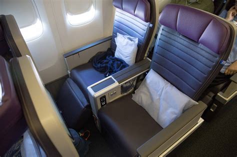 Review Uniteds New Premium Plus Seat On The 777 200