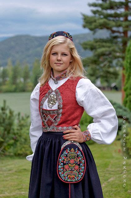 Traditional Scandinavian Woman Bing Norwegian Dress Traditional