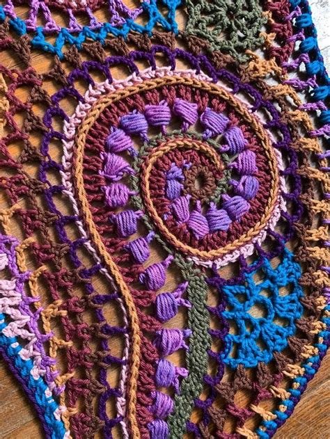 Freeform Crochet Pattern Swirly Paisley // Spiral Tutorial | Etsy in