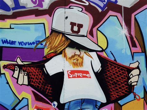 Supreme Cartoon Graffiti Wallpapers Top Free Supreme