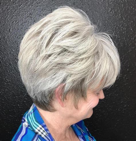 Maybe you would like to learn more about one of these? Migliori acconciature e tagli di capelli per donne over 50 ...