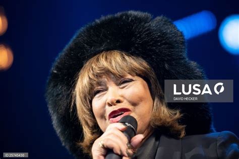 Cantora Tina Turner Morre Aos Anos