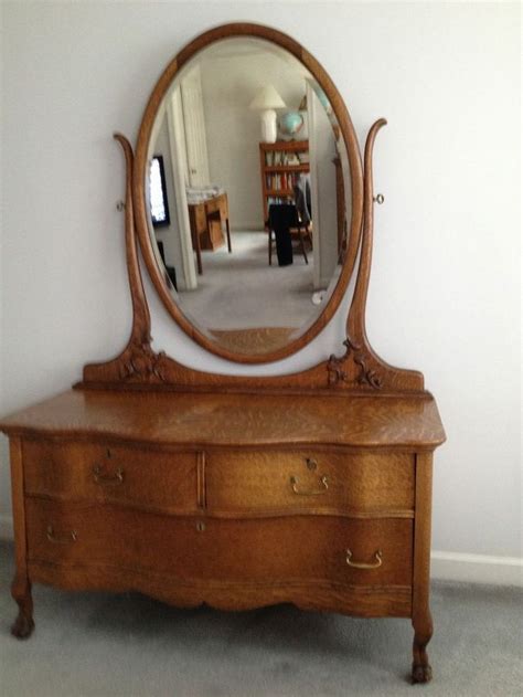 The farmhouse tall dresser features fully finished dovetail drawers with decorative keyhole hardware. 13 best Antique Princess Dressers images on Pinterest ...