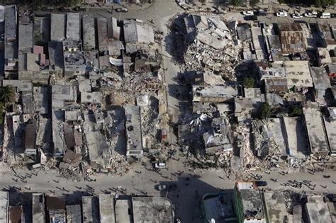 Downtown Port Au Prince Ravaged By Quake An Aerial View Of Flickr