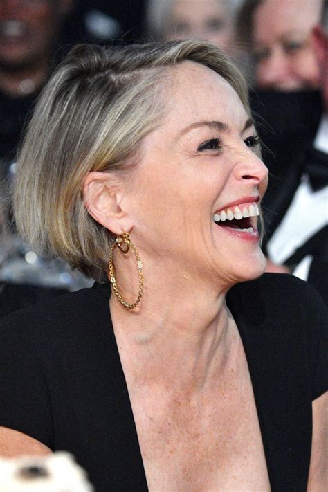 Aos 59 Anos Sharon Stone Exibe Forma Física Invejável