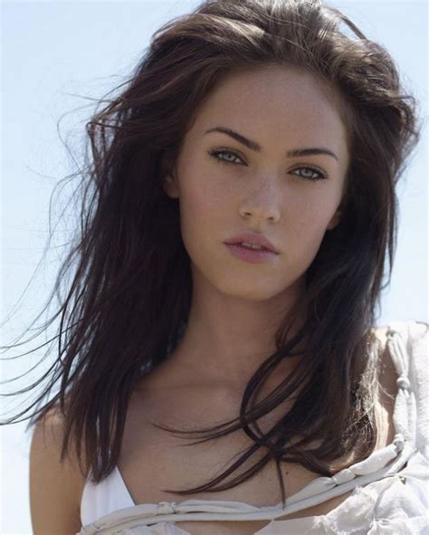 Hollywood Stars Megan Fox Profile And Pictures Wallpapers
