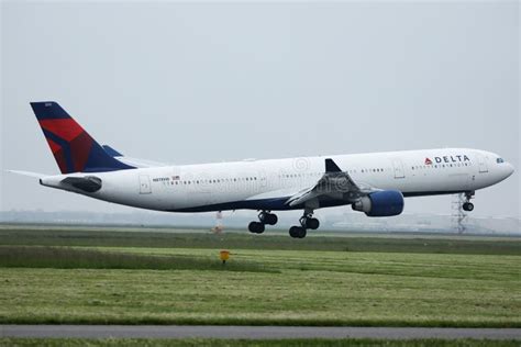 Delta Taking Off At Rdu 3 5 2023 Editorial Photography Image Of