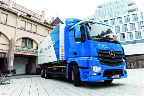 Mercedes Benz Eactros Testfahrten Im S Dwesten Deutschlands Gestartet