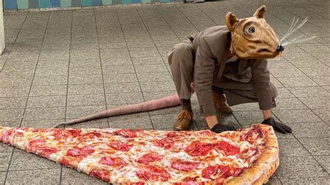 Pizza Rat Man Know Your Meme