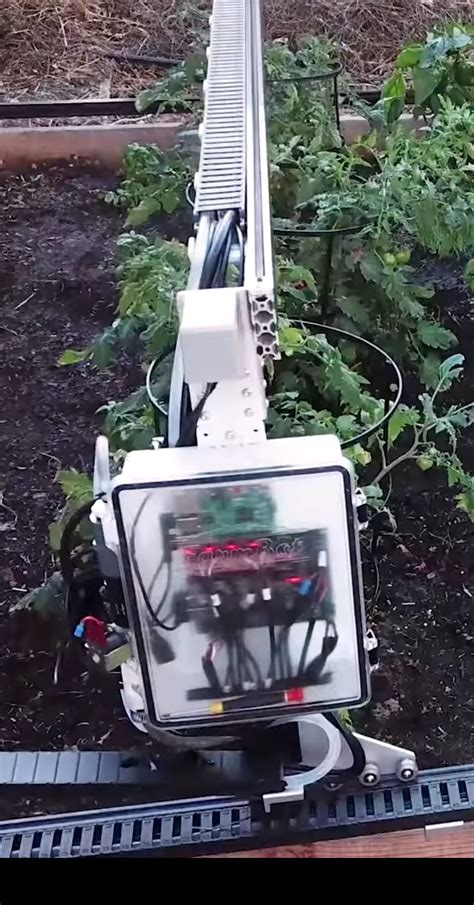 Farmbot Hackaday