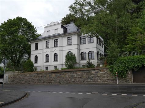 Finde günstige immobilien zum kauf in siegen. Haus H. Siegen - projektplus