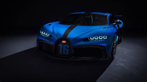 2048x1152 Bugatti Chiron Pur Sport 2020 Up View 2048x1152 Resolution Hd