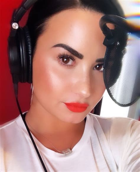 Filtran Desnudos De Demi Lovato En Su Propio Snapchat