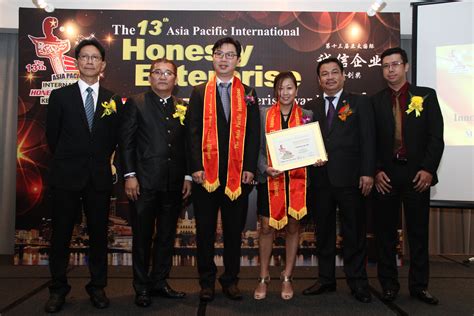 Quality management executive at sugihara grand industries sdn. Past Winners 2014 | Honesty Award