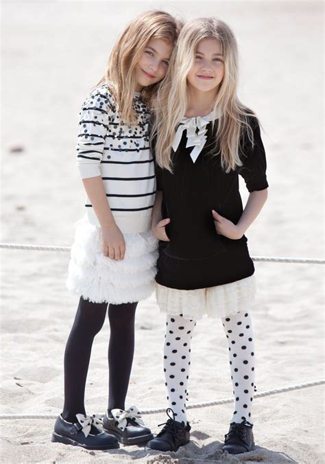 Pin By Sjannie On Black And White Cottage Twin Girls Outfits Kids