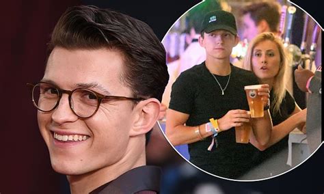 Spider Man Star Tom Holland Splits From Girlfriend Olivia Bolton