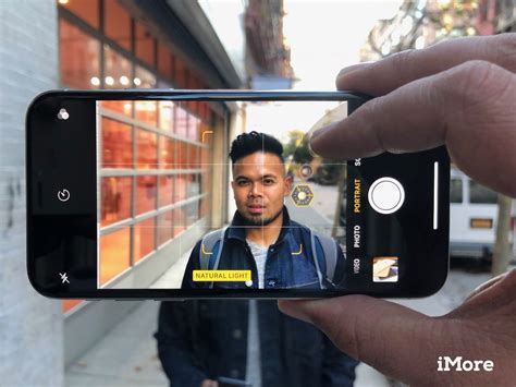 Swipe up until you see effects. How much do ƒ2.4 and OIS improve 'telephoto' on iPhone X ...