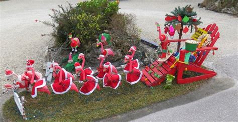 Enedina and i just returned from a wonderful christmas vacation in florida for the first time! Posted by Anna Lemons at 7:14 AM | Coastal christmas decor, Tropical christmas decorations ...