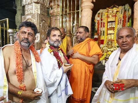 Mantralayam Congress Leader Rahul Gandhi Visits Raghavendra Mutt