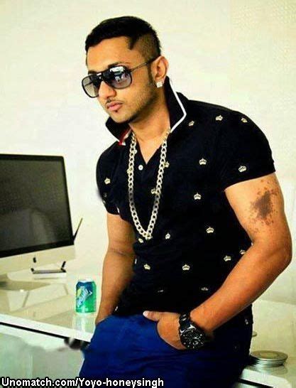 Honey Singh Born Hirdesh Singh In Hoshiarpur Better Known By His Stage Name Yo Yo Honey Singh