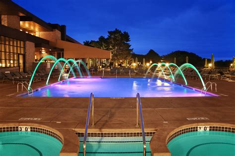 The Outdoor Pool At Grand Geneva Resort And Spa Lake Geneva Resort