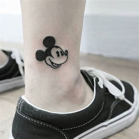 Classic Mickey And Minnie Mouse Tattoos A Way To Mickey Mouse Tattoo