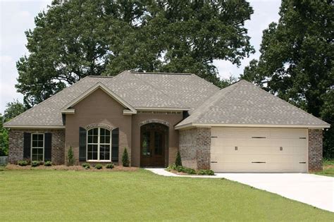 Traditional Style House Plan 4 Beds 2 Baths 1750 Sqft Plan 430 69