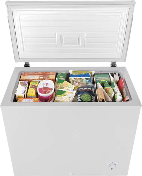 best buy frigidaire 7 2 cu ft chest freezer white fffc07m1qw