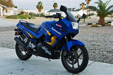 The kawasaki ninja is a name given to several series of kawasaki sport bikes that started with the 1984 gpz900r. 2003 Kawasaki Ninja 250R | Flickr - Photo Sharing!
