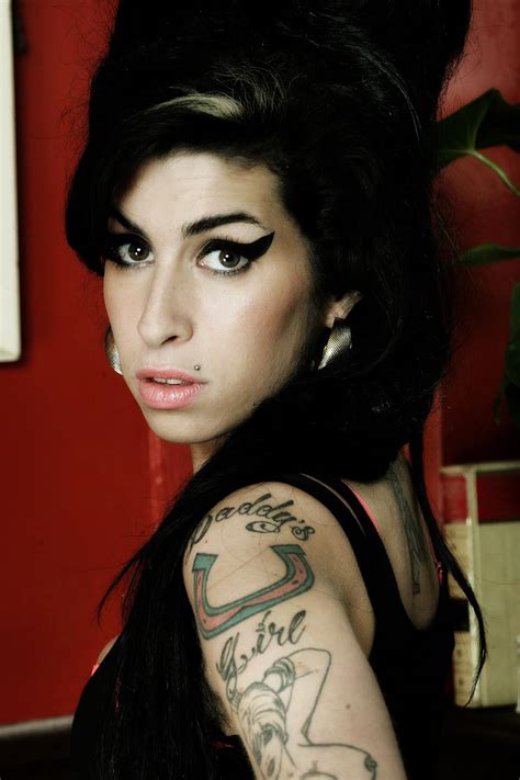 Amy Winehouse Biography Imdb