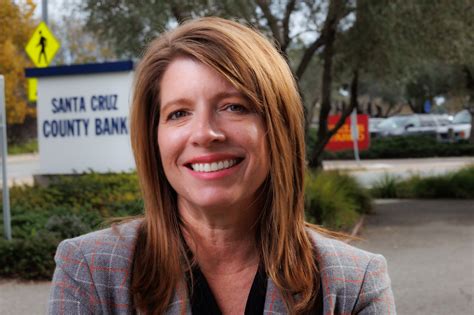In turbulent year for regional banks, Santa Cruz County Bank keeps