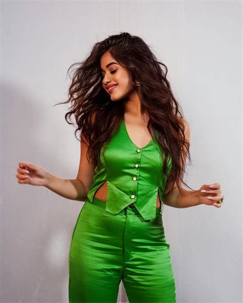 Fashion Faceoff Jannat Zubair In Bright Green Pantsuit Or Avneet Kaurs Regal Look In An