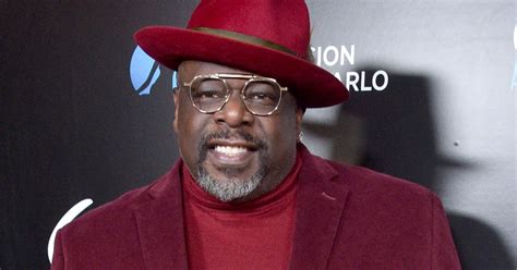 What to gift in quarantine. Cedric the Entertainer to Host CBS Quarantine Video Special