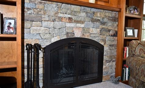 Updating Your Fireplace With Natural Thin Stone Veneer