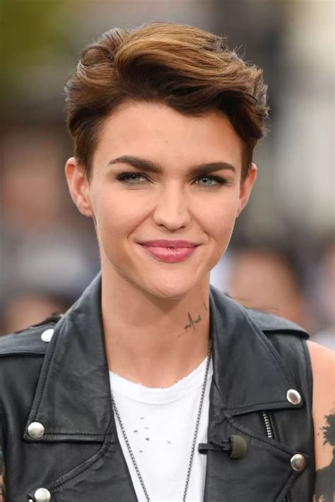 Ruby Rose Haircut Google Search Ruby Rose Hair Ruby Rose Haircut Ruby Rose