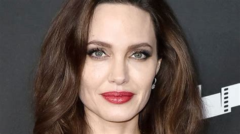 Angelina Jolie Hair Color