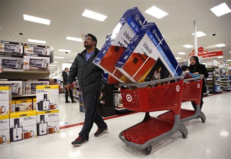 What Stores Are Still Open For Black Friday - Black Friday: What's happening around the country as the holiday