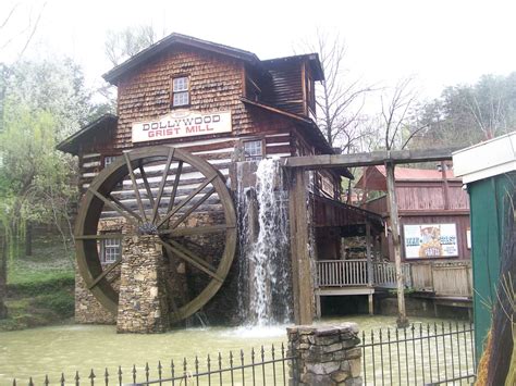 Dollywood 08 The Old Grist Mill C E Beavers Flickr