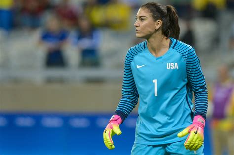 Hope Solo Keeps Digging Herself Into ‘cowards Hole