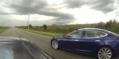 Tesla Model S Insane Mode Vs Ludicrous Mode