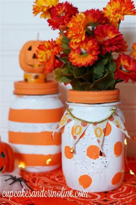 29 Mason Jar Fall Crafts Autumn Diy Ideas With Mason Jars