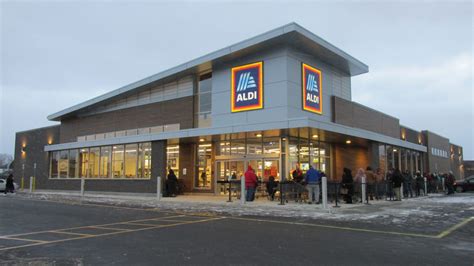 Photos A Look Inside The New Aldi Grocery Store In