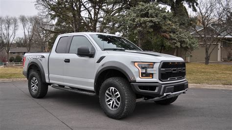 Living With The 2017 Ford F 150 Raptor The Good And The Bad